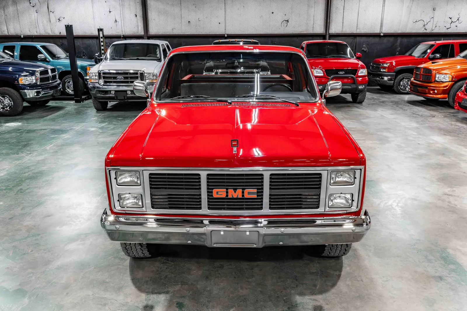 1985-GMC-K10-Apple Red-504244-40.jpg